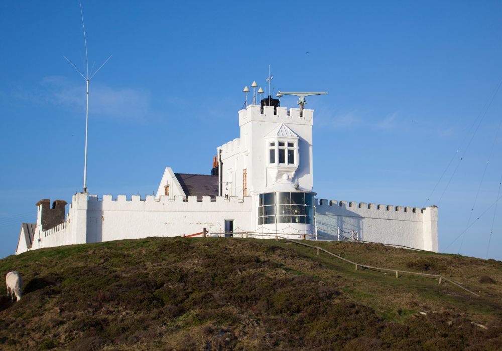 point lynas lighthouse