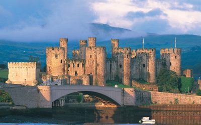 History, legends and scenic views. Castles near Llandudno